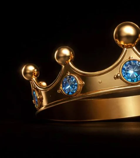 Gold crown with sapphires